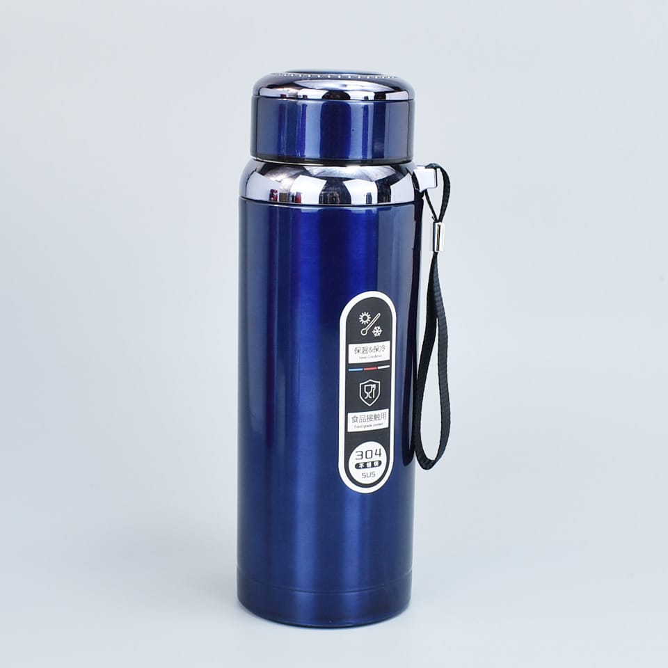 Leakproof insulated water bottle lid detail