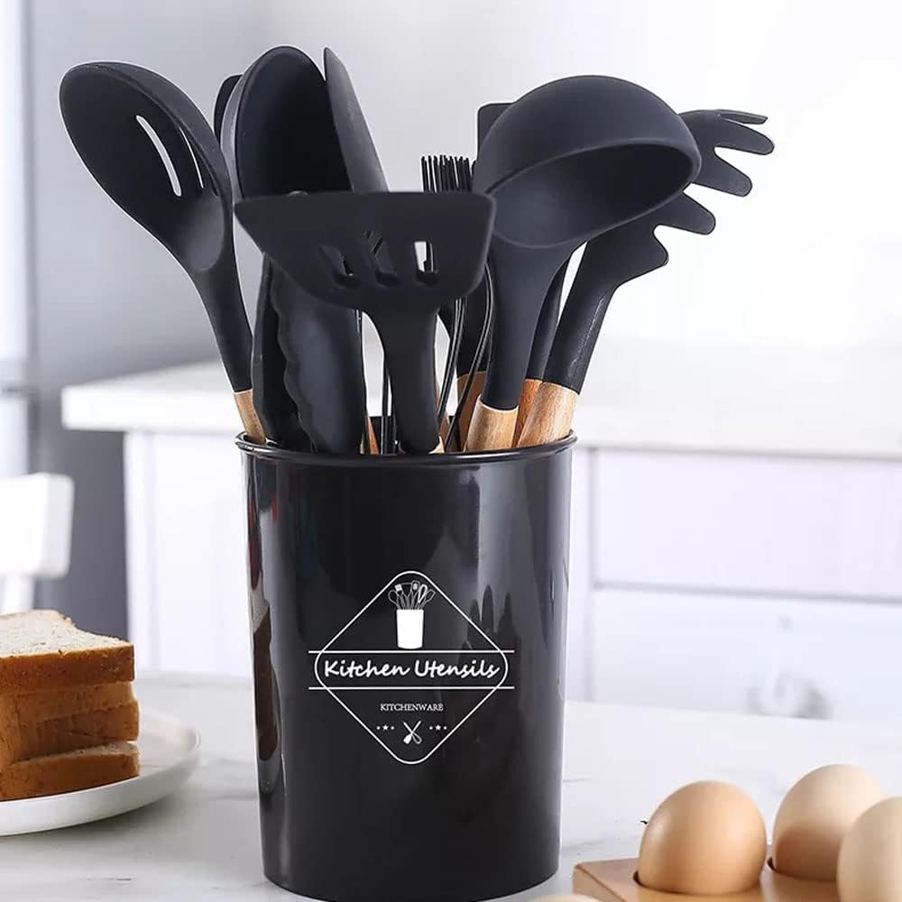 Silicone utensil set with holder